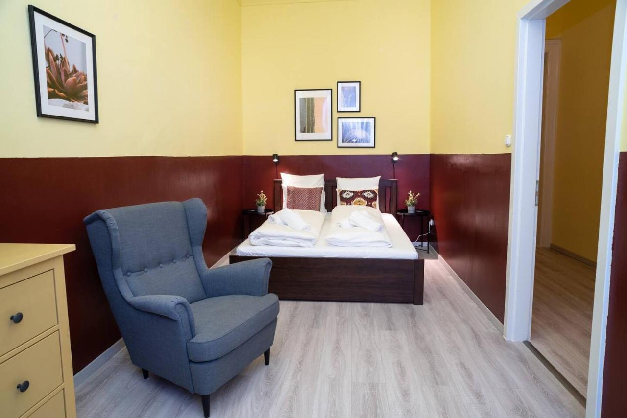 Central And Large Ac Home Away From Home Budapest Luaran gambar