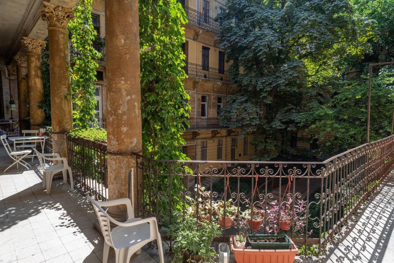 Central And Large Ac Home Away From Home Budapest Luaran gambar